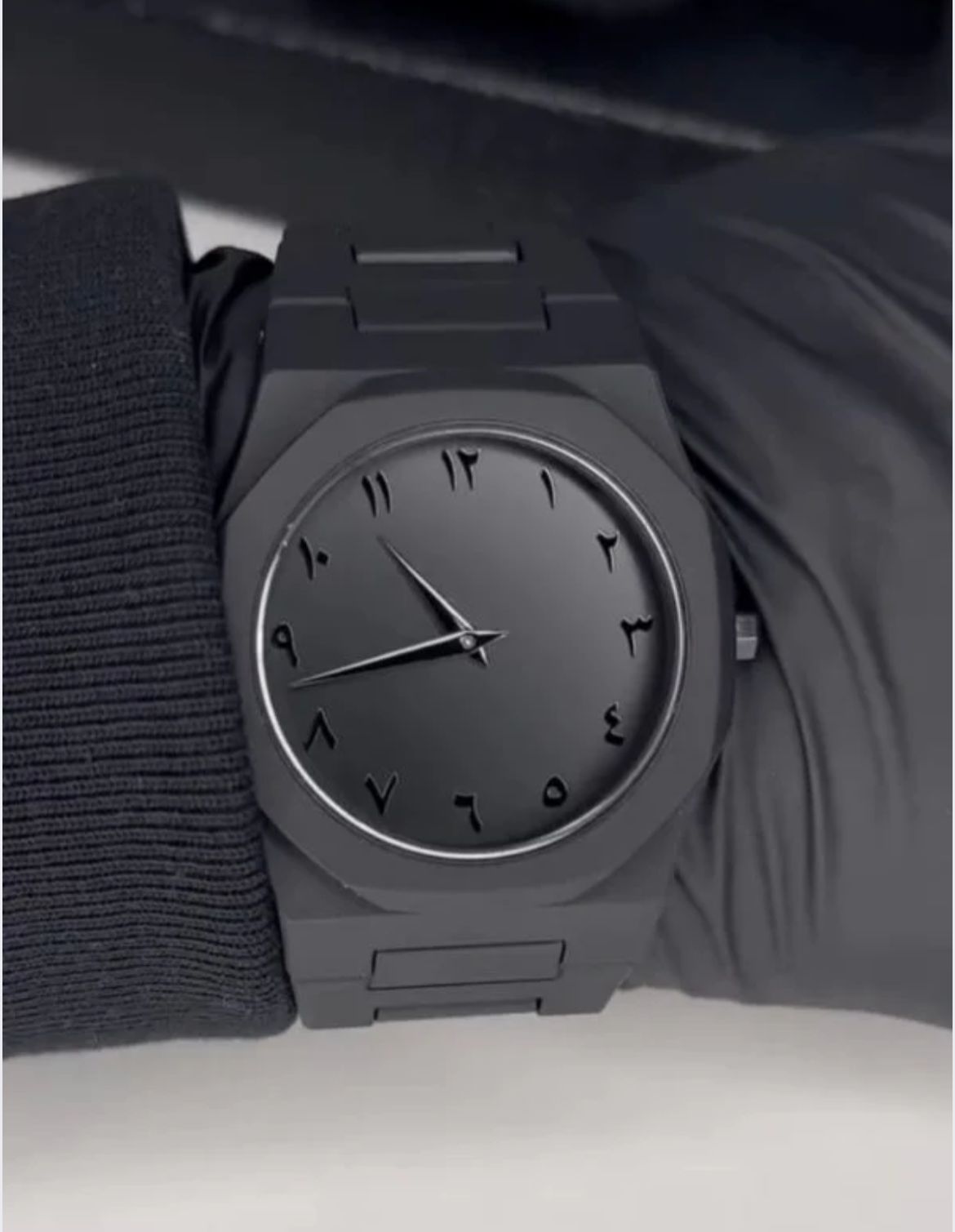 Full Black Aura Quartz Watch