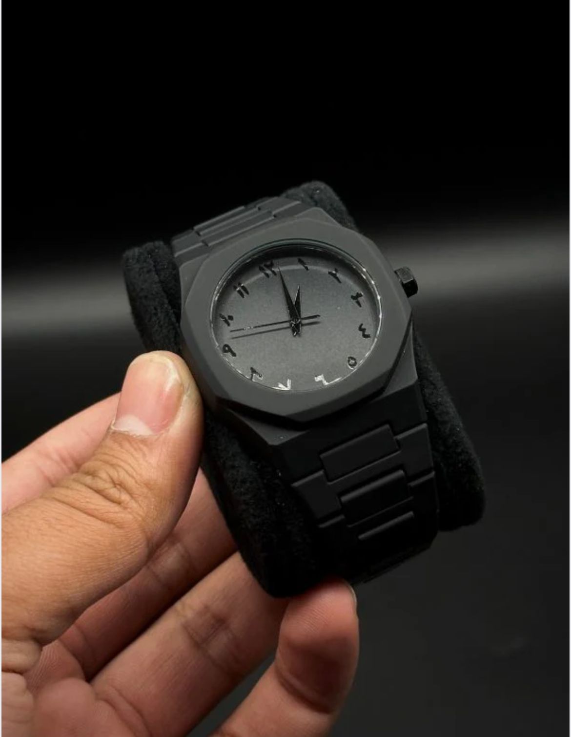 Full Black Aura Quartz Watch
